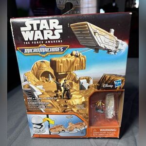 NEW Star Wars The Force Awakens Micro Machines First Order Stormtrooper Playset